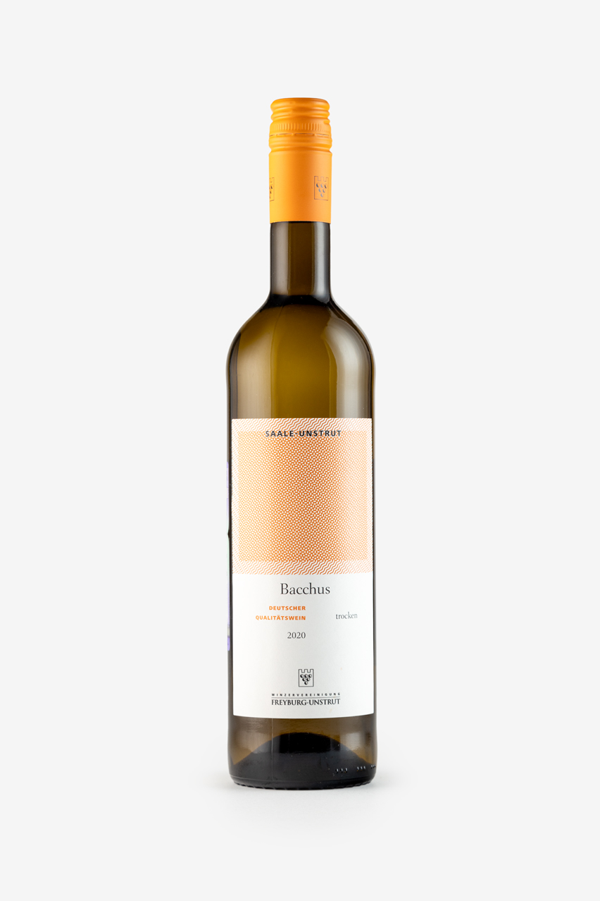 Вино Винцерферайнигунг Бахус, DQW, белое, сухое, 0.75л