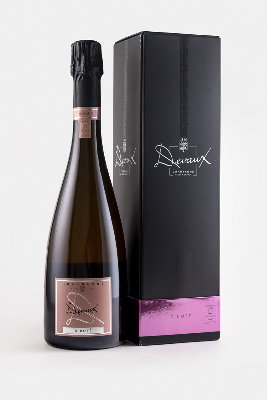 Шампанское Дево Д Розе выдержанное 5 лет, AOC, розовое, брют, в подарочной упаковке,0.75л